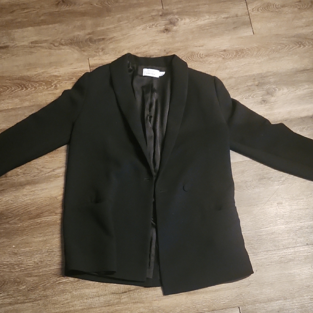 Stylish Black Blazer. Oversized Fit